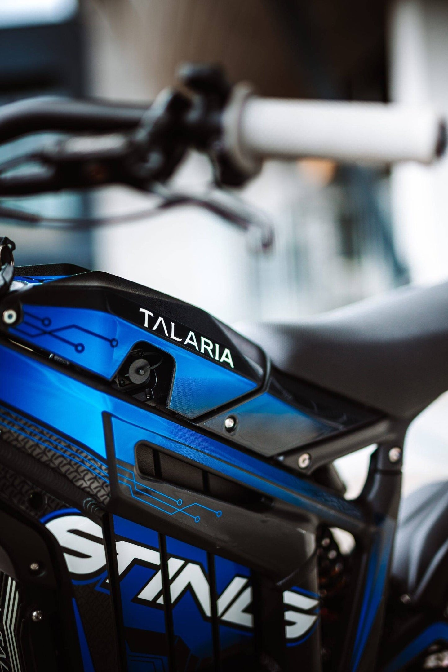 TALARIA STING MX4/R - BLUE