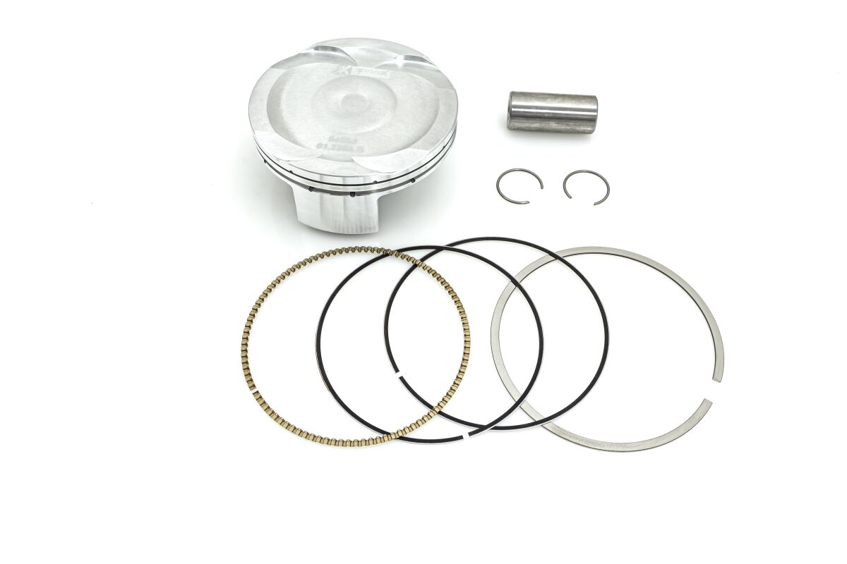 PISTON KIT RR390 15-23 B