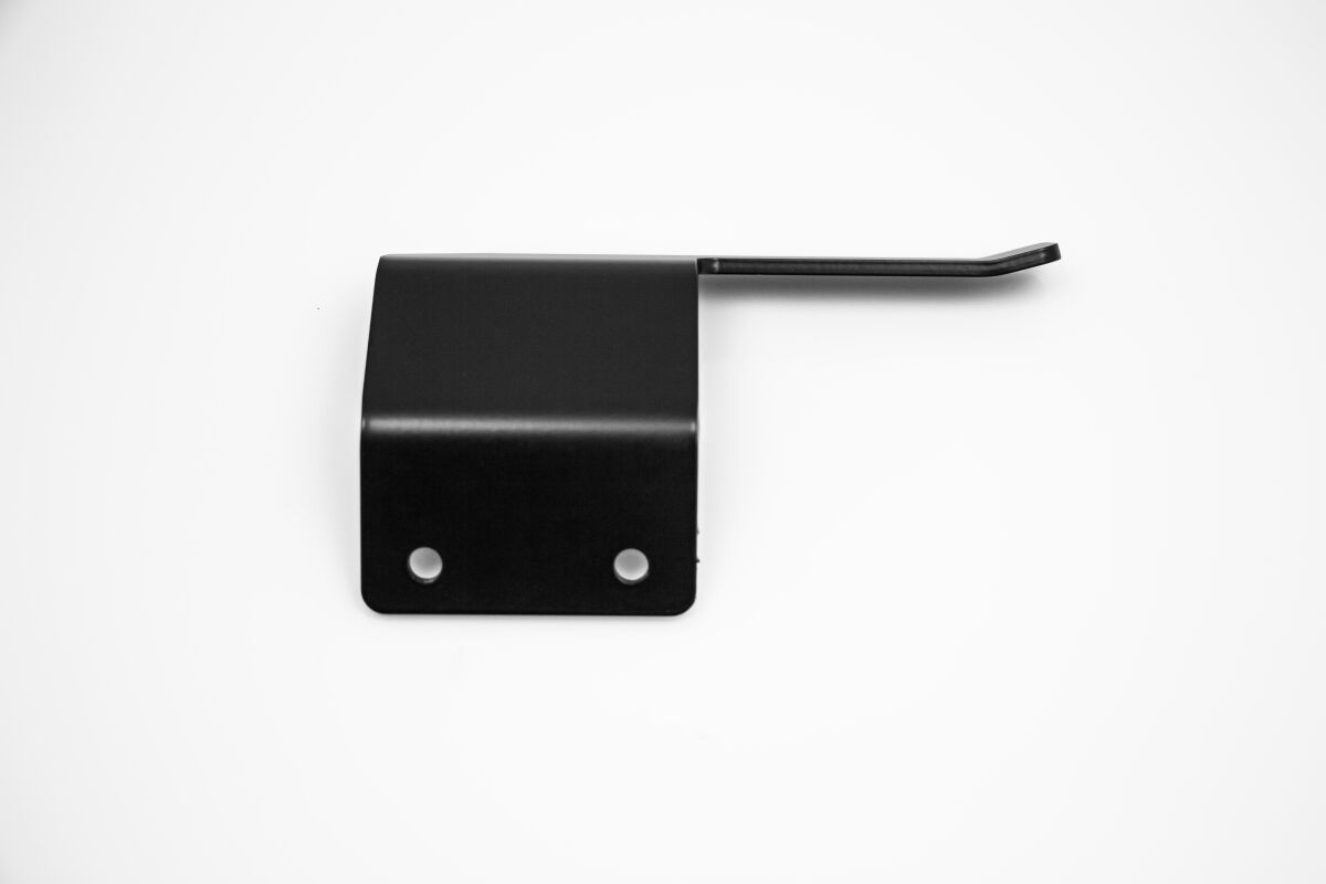 EXHAUST MOUNTING PLATE