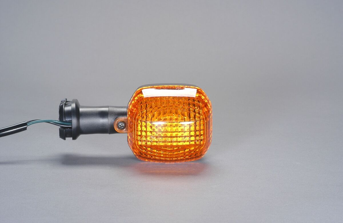 TURN SIGNAL E-MARK AMBER