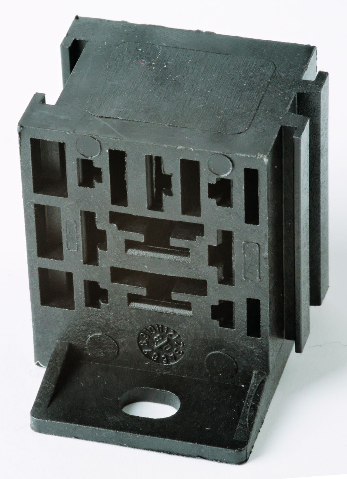 SOCKET FOR 6,3MM PIN TERMINAL RELAYS