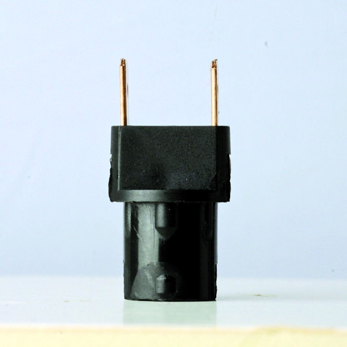 SOCKET FOR W2,1X9,5D GLASS WEDGE BULB WITHOUT CABLE