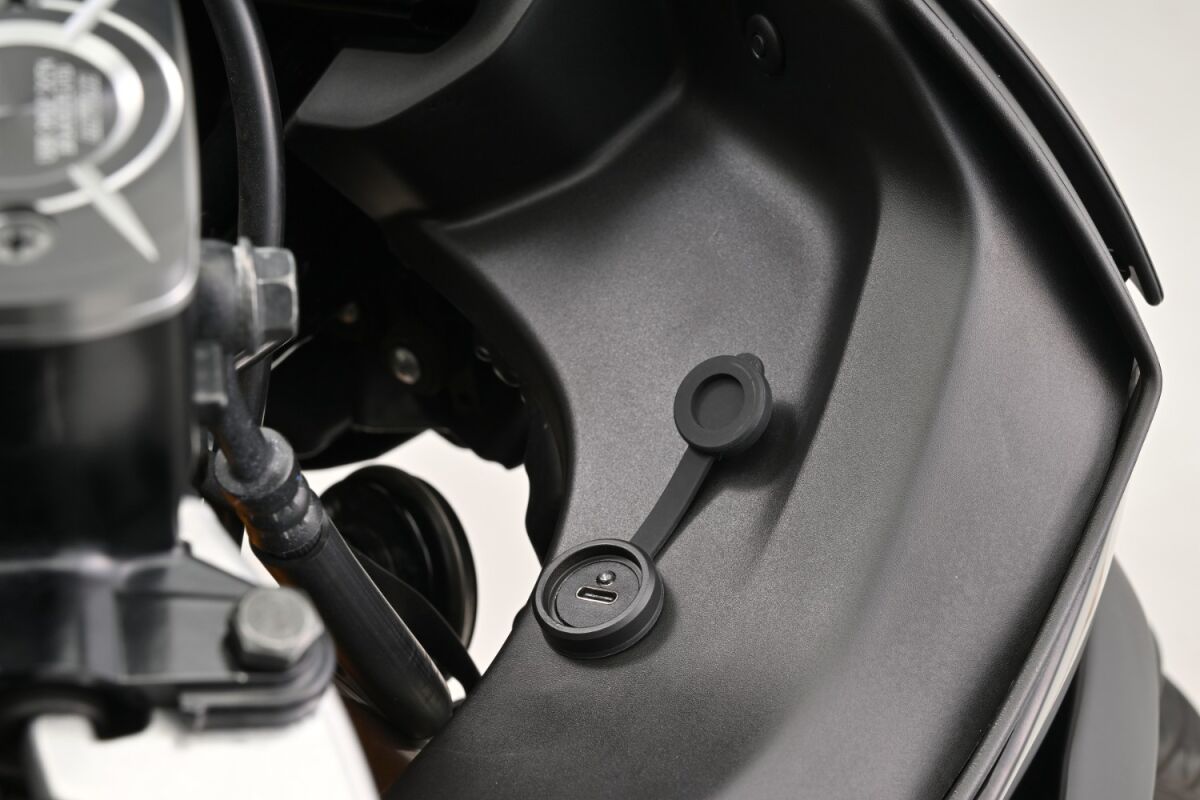 USB C COWL MOUNT