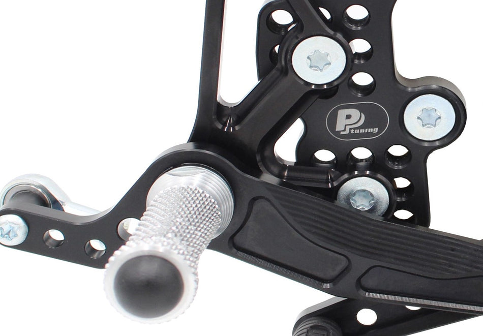 Rear set for Suzuki SV 650 (2005-2012) with OEM shift